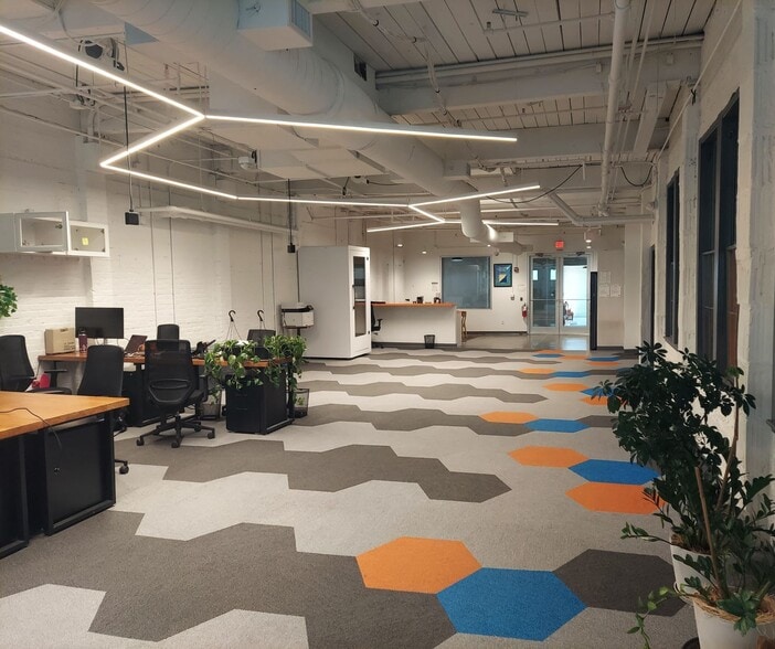 21 Properzi Way, Somerville, MA for lease - Interior Photo - Image 2 of 6