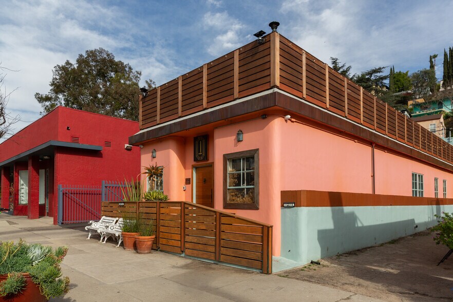 1626 Silver Lake Blvd, Los Angeles, CA à louer - Photo du bâtiment - Image 2 de 16