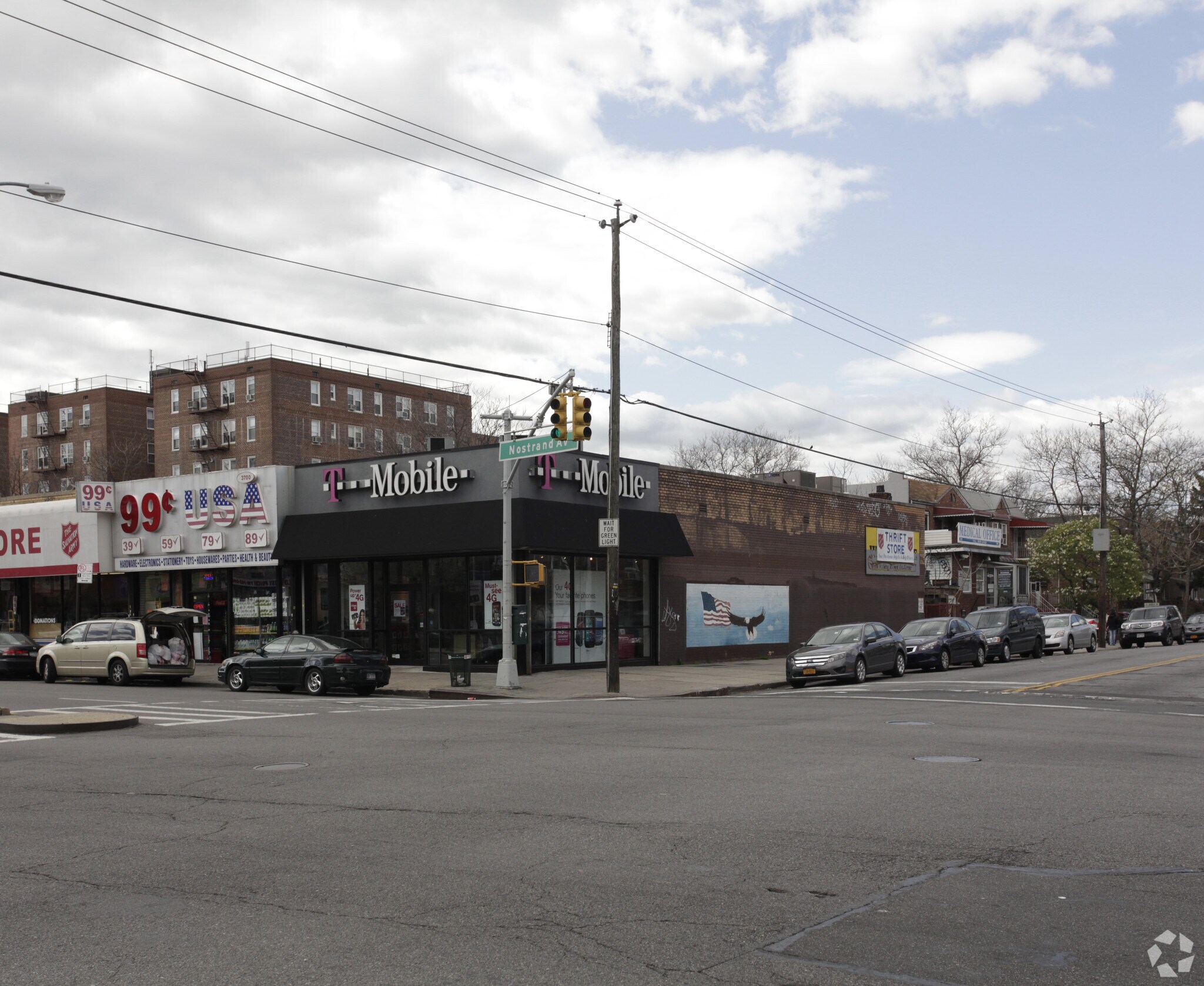 3696 Nostrand Ave, Brooklyn, NY à louer Photo principale- Image 1 de 3