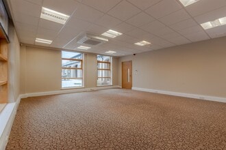 Main St, Leeds for lease Interior Photo- Image 1 of 3