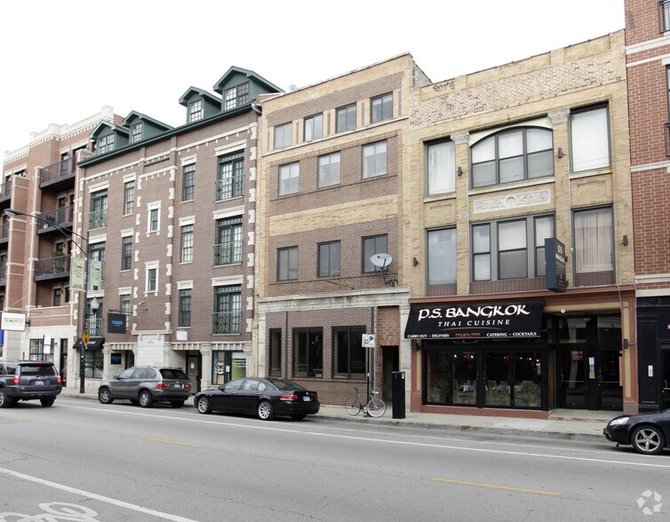 3347 N Clark St, Chicago, IL à vendre - Photo du bâtiment - Image 2 de 17