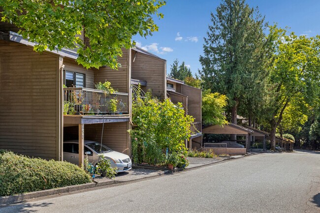 Plus de détails pour Ellerslie Court Bainbridge – Terrain à vendre, Burnaby, BC
