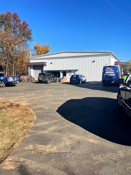 8976 Wellington Rd, Manassas, VA à vendre - Photo du bâtiment - Image 3 de 6