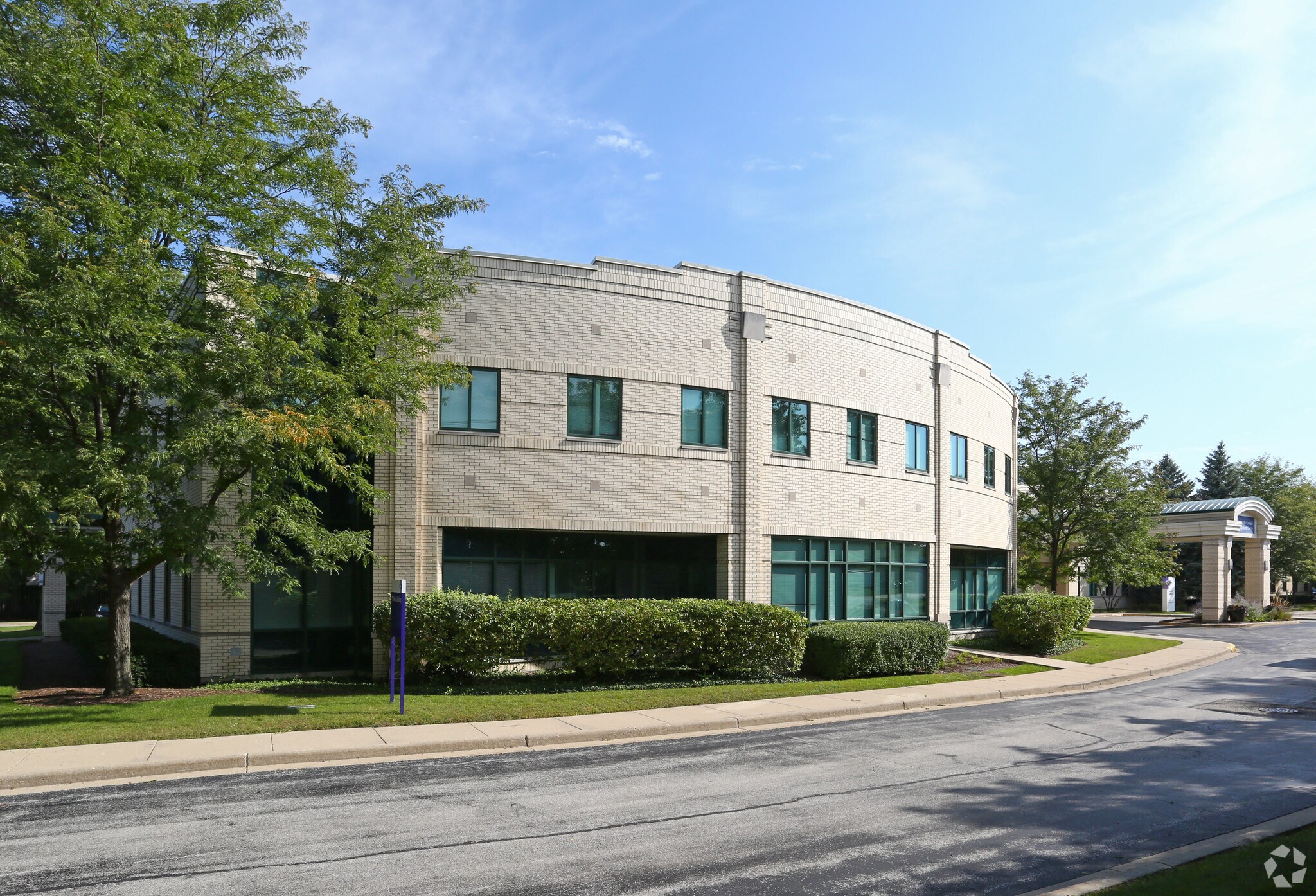 1170 E Belvidere Rd, Grayslake, IL à louer Photo du bâtiment- Image 1 de 64