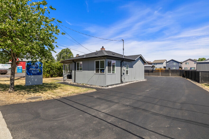 10120 NW Glencoe Rd, North Plains, OR for lease - Building Photo - Image 2 of 27