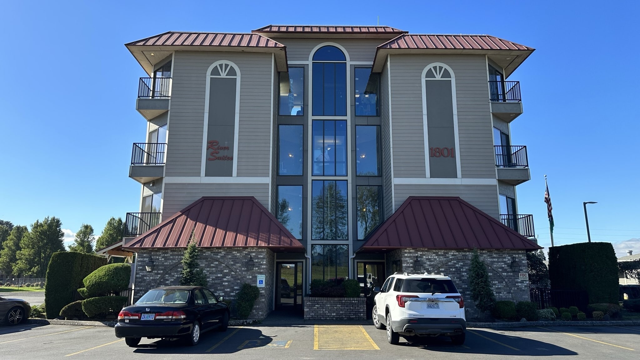 1801 1st Ave, Longview, WA for lease Building Photo- Image 1 of 3