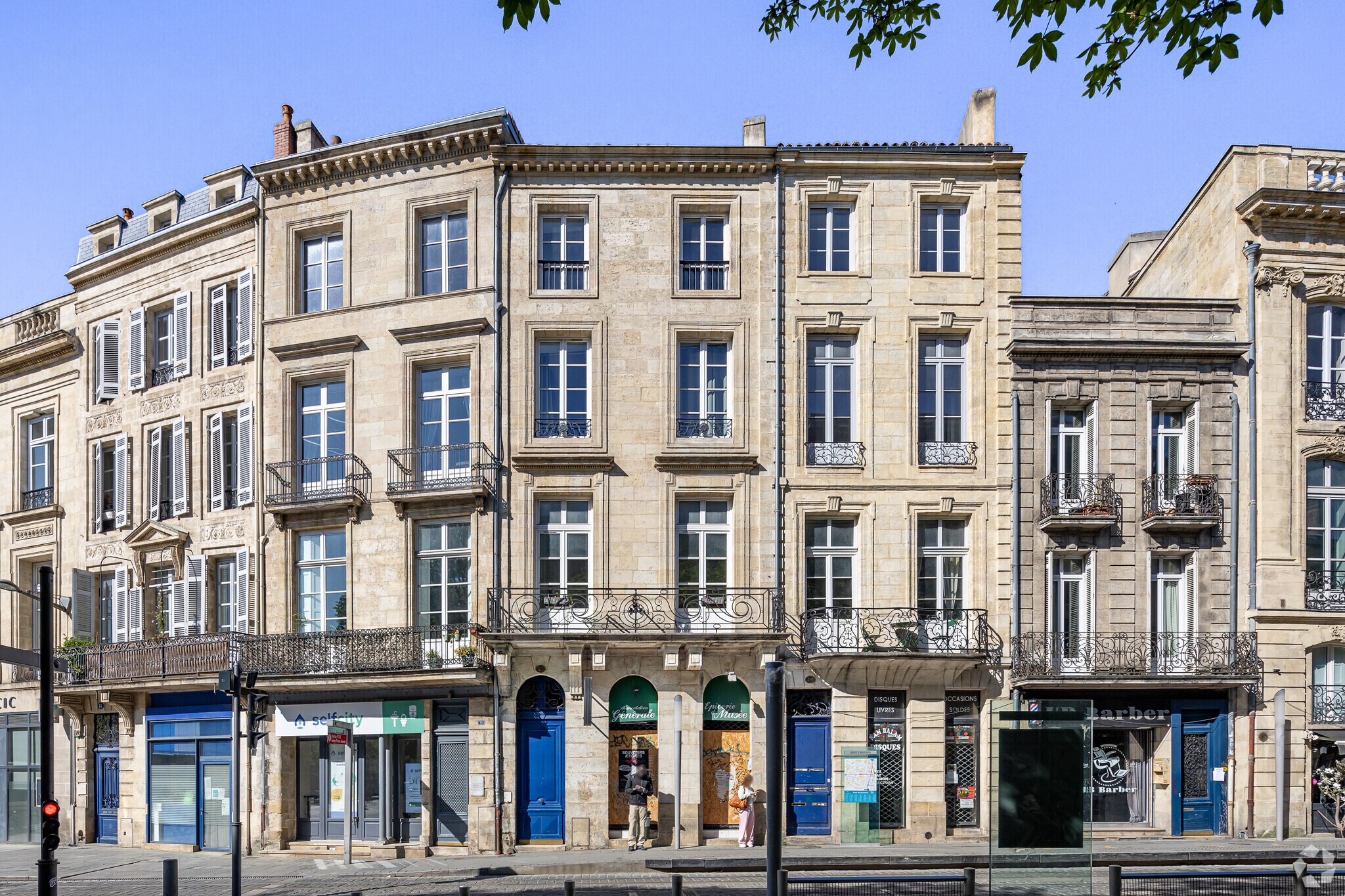 31 Cours Pasteur, Bordeaux for lease Primary Photo- Image 1 of 3