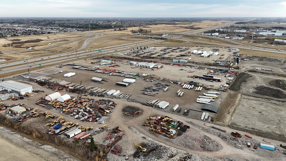 8550 1 St, Strathcona County, AB à vendre - Photo du bâtiment - Image 2 de 5