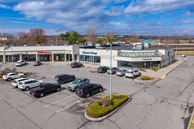More details for 4671-4697 Commercial Dr, New Hartford, NY - Retail for Lease