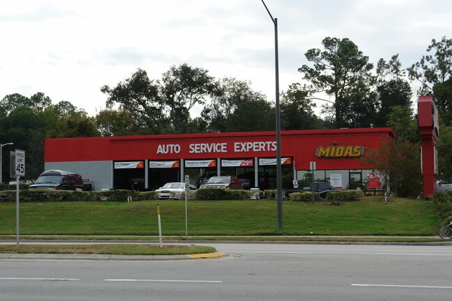 More details for 3845 SW Archer Rd, Gainesville, FL - Retail for Sale