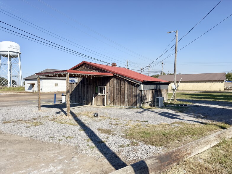 1315 Church St, Tiptonville, TN for sale - Building Photo - Image 2 of 6