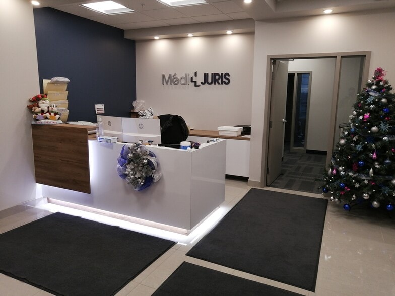 725 Boul Lebourgneuf, Québec, QC à louer - Photo intérieure - Image 2 de 17