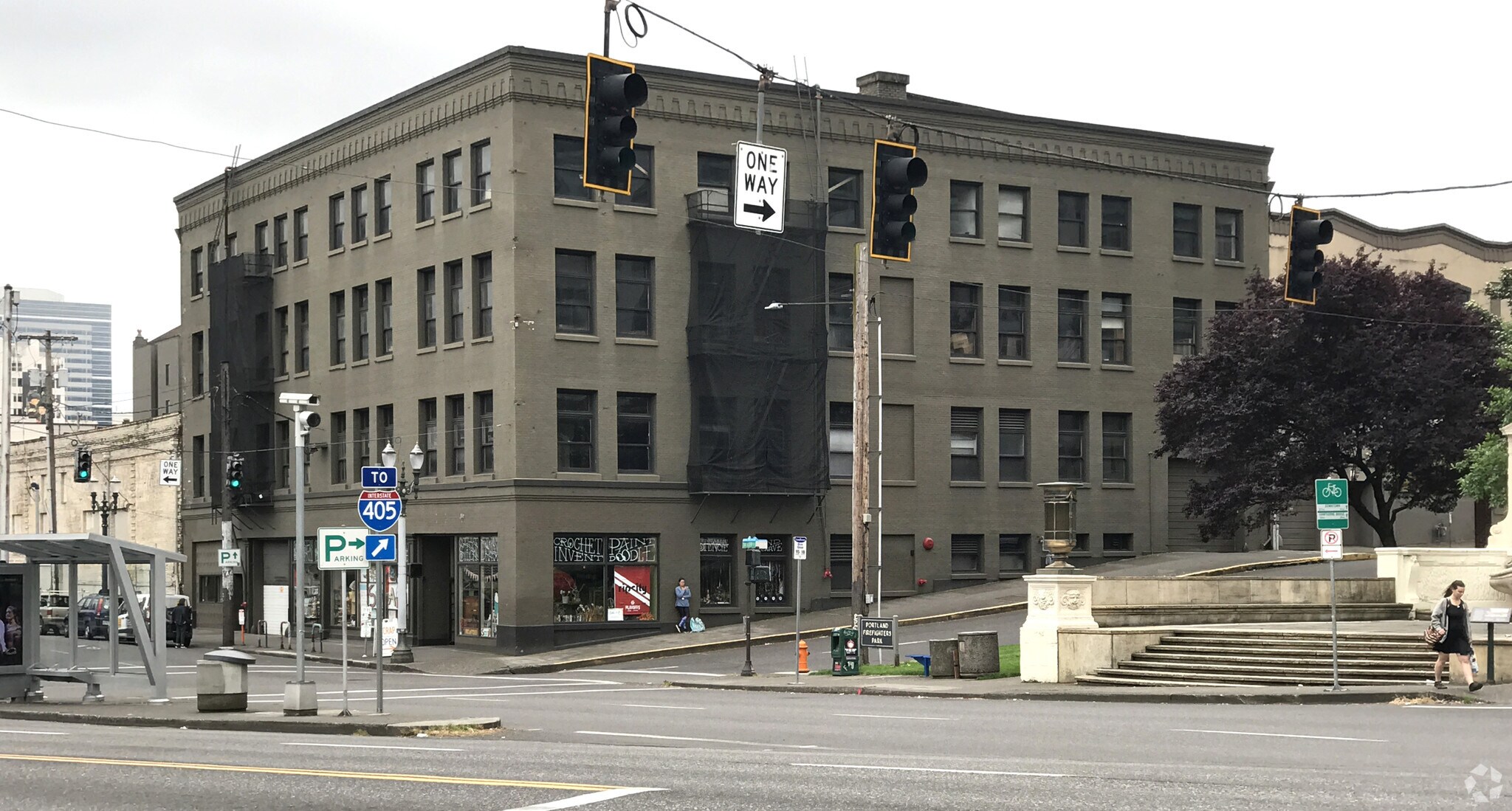 1736 SW Alder St, Portland, OR for lease Primary Photo- Image 1 of 6