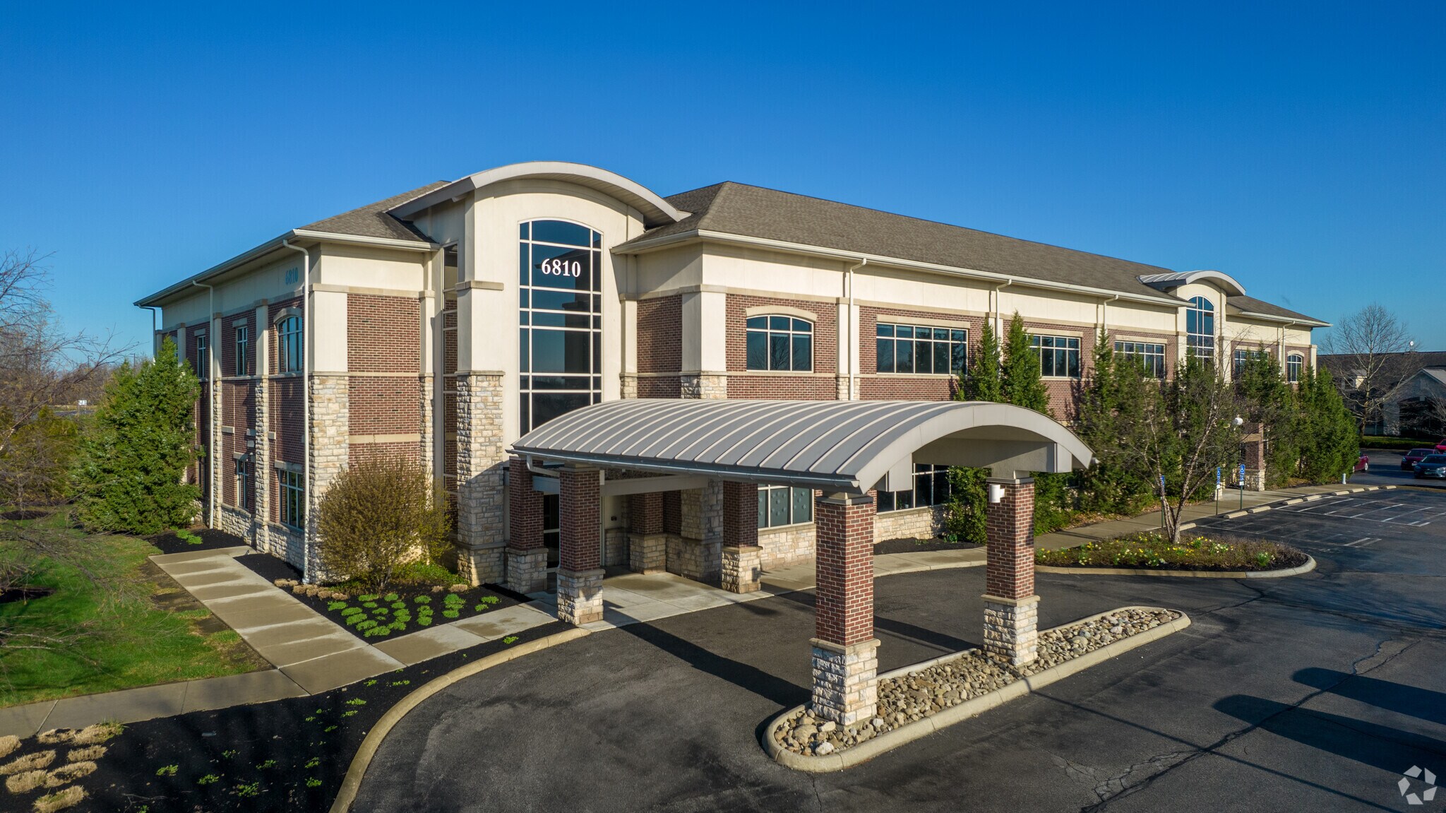 6810 Perimeter Dr, Dublin, OH à louer Photo du bâtiment- Image 1 de 10