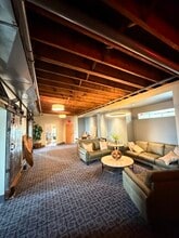 366-386 Main St, Middletown, CT for lease Interior Photo- Image 1 of 7