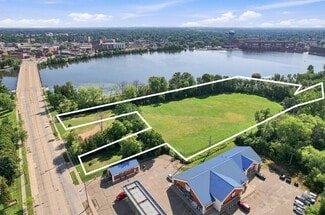 Plus de détails pour 133 W Clark St, Stevens Point, WI - Terrain à vendre