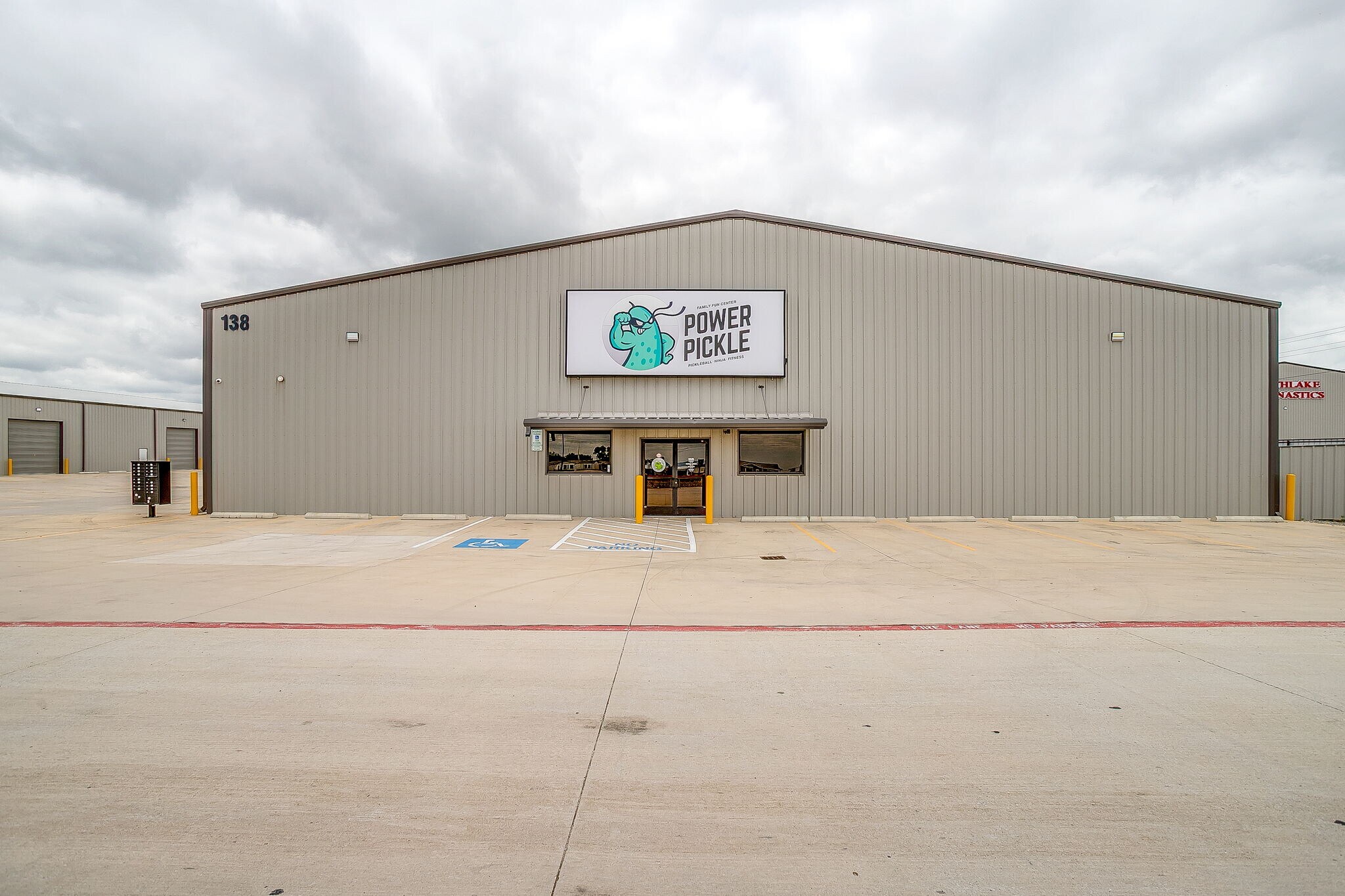 138 Leopard Rd, Rhome, TX à louer Photo intérieure- Image 1 de 10