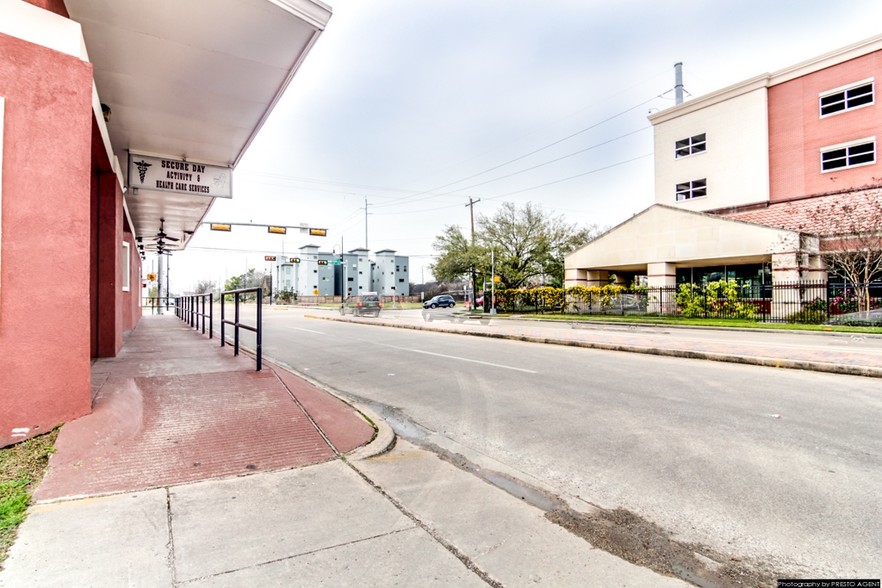 3000 Blodgett St, Houston, TX for sale - Building Photo - Image 1 of 1