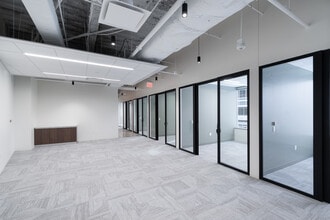 8010 Towers Crescent Dr, Vienna, VA for lease Interior Photo- Image 2 of 7