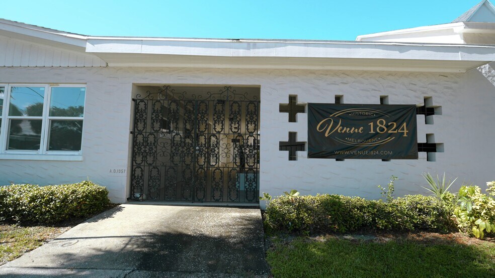 1824 S Harbor City Blvd, Melbourne, FL à vendre - Vidéo sur l’inscription commerciale - Image 2 de 39