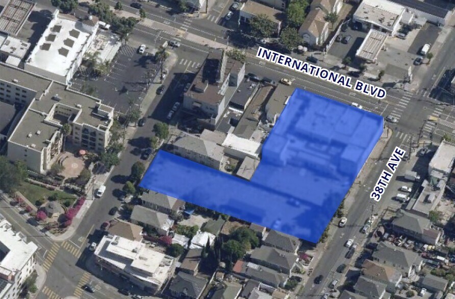 3751 International Blvd, Oakland, CA à vendre - Photo du bâtiment - Image 2 de 8
