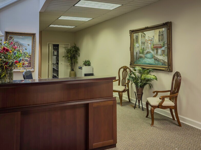 25 South Court St, Montgomery, AL à vendre - Photo intérieure - Image 2 de 11