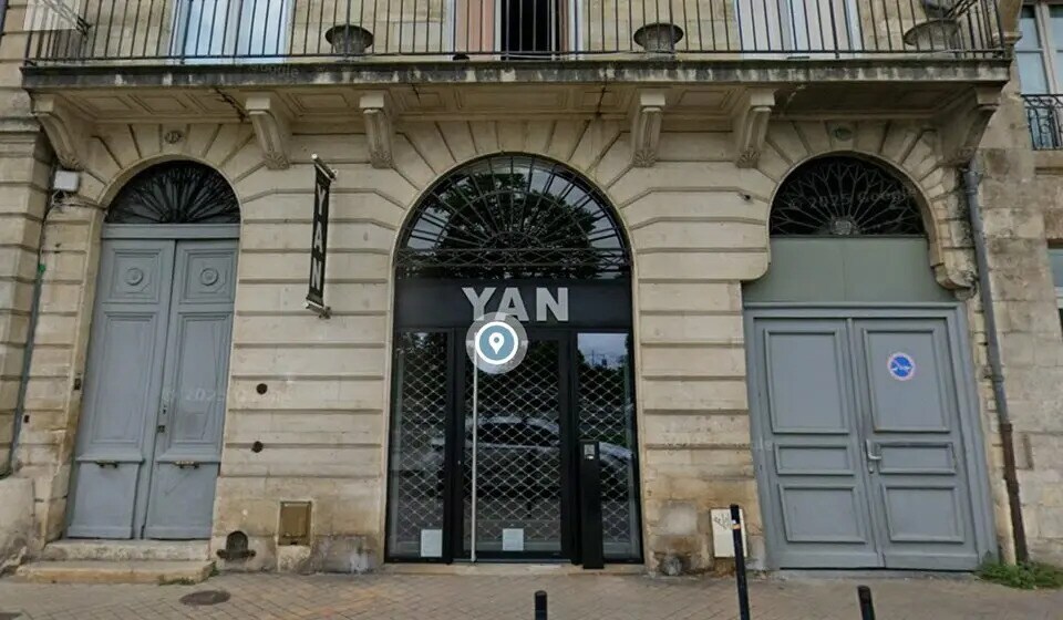 Retail in Bordeaux for lease - Building Photo - Image 2 of 2