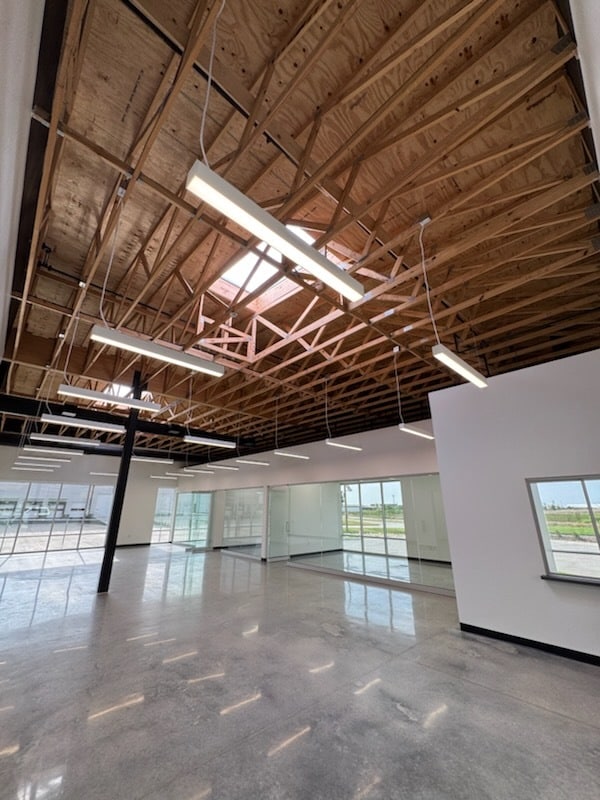 601 Meacham Blvd, Fort Worth, TX for lease Primary Photo- Image 1 of 8