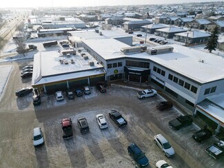 Plus de détails pour 2805 6th Av E, Prince Albert, SK - Bureau à louer