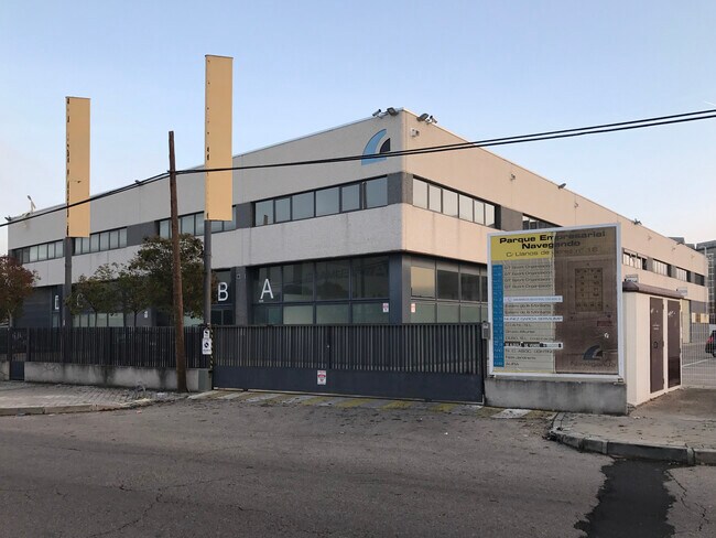 More details for Calle Llanos de Jerez, 18, Coslada - Industrial for Lease