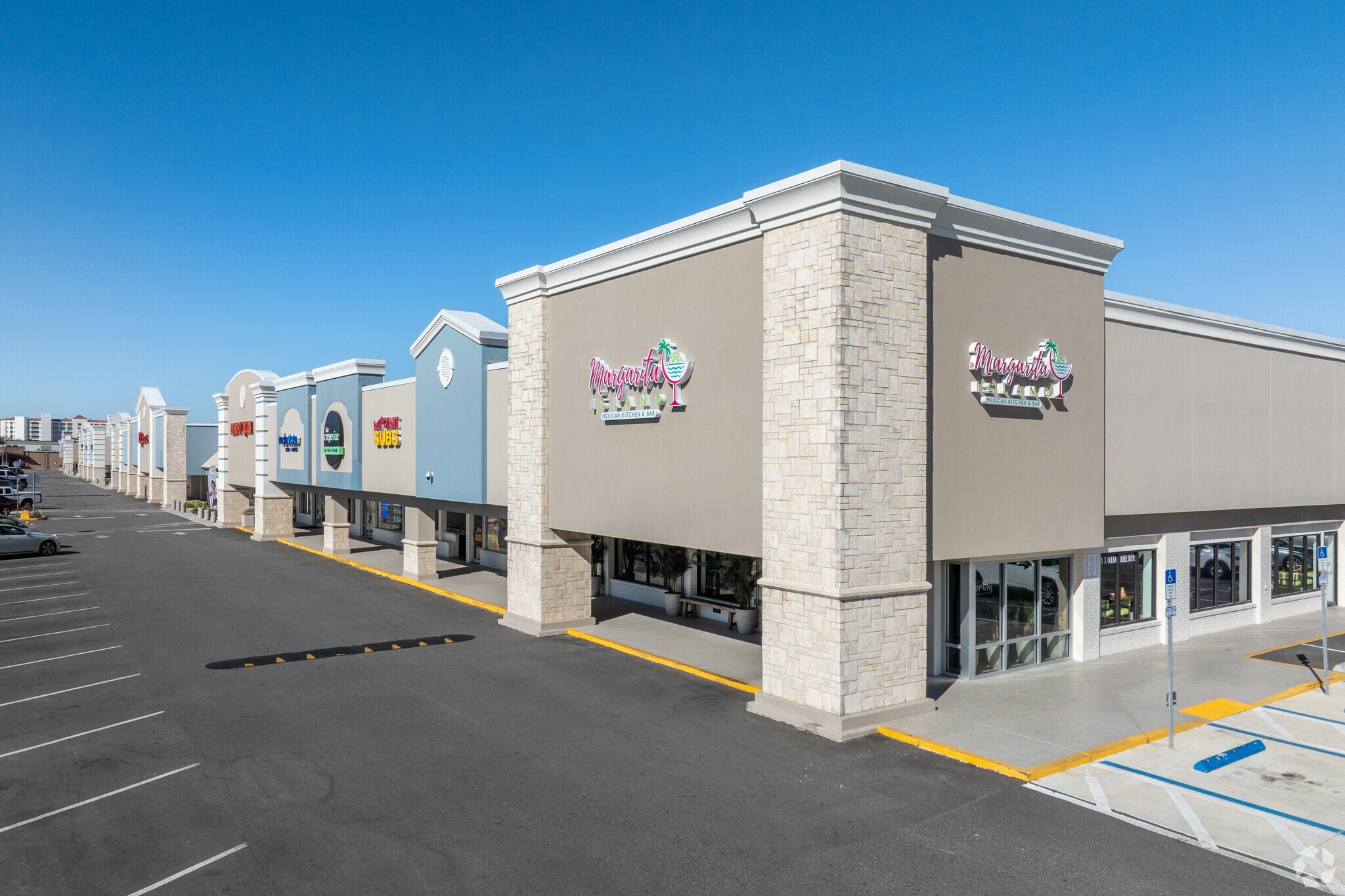 125-247 E Granada Blvd, Ormond Beach, FL for lease Building Photo- Image 1 of 20