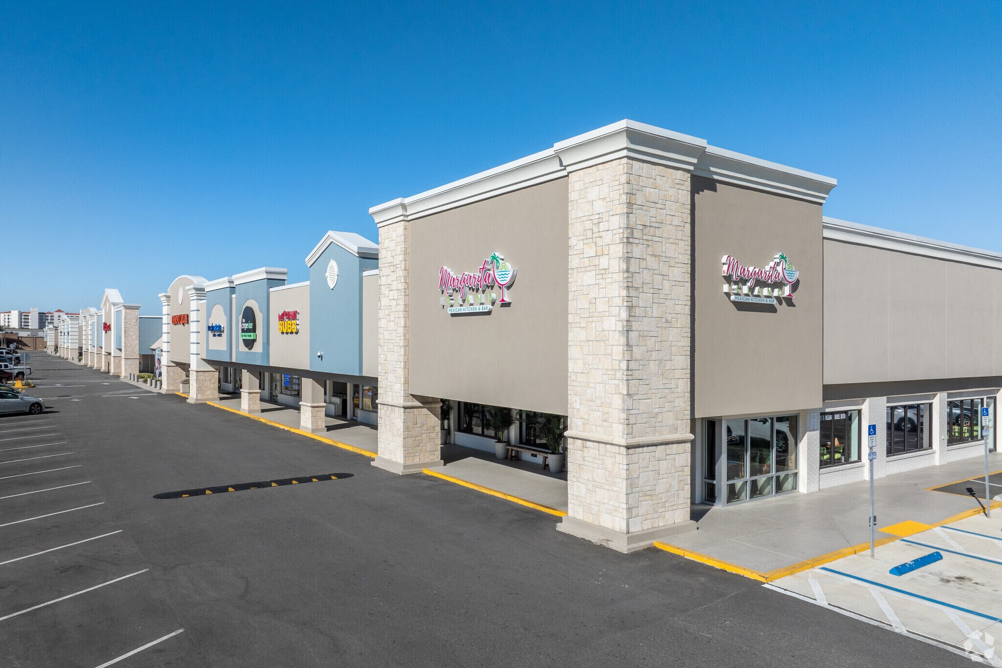 125-247 E Granada Blvd, Ormond Beach, FL à louer Photo du bâtiment- Image 1 de 20