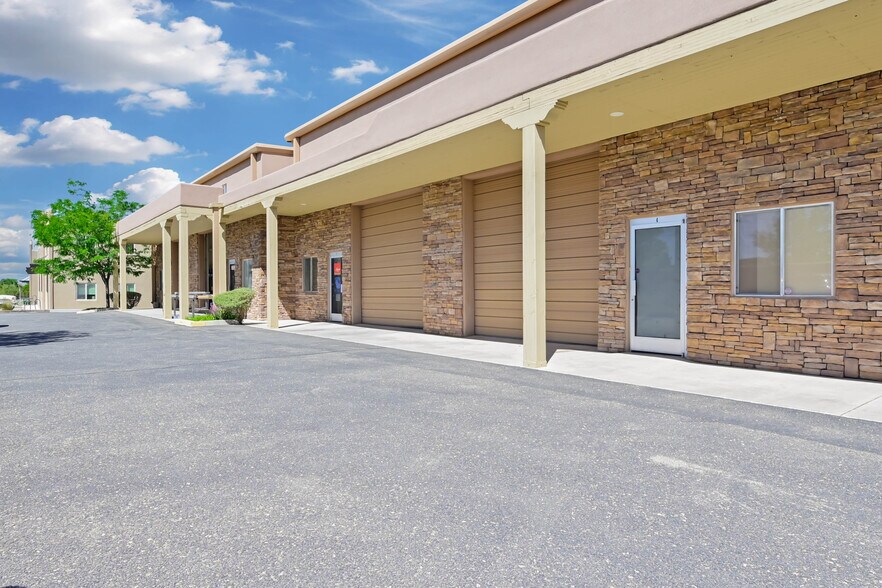 11 Plaza La Prensa Rd, Santa Fe, NM à vendre - Photo du bâtiment - Image 2 de 16