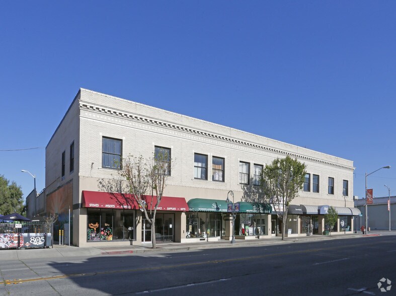 610-628 San Benito St, Hollister, CA à louer - Photo du bâtiment - Image 3 de 25