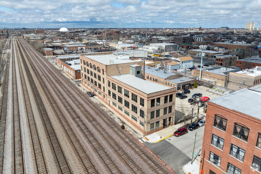 1900 W Kinzie St, Chicago, IL à vendre - Aérien - Image 2 de 29