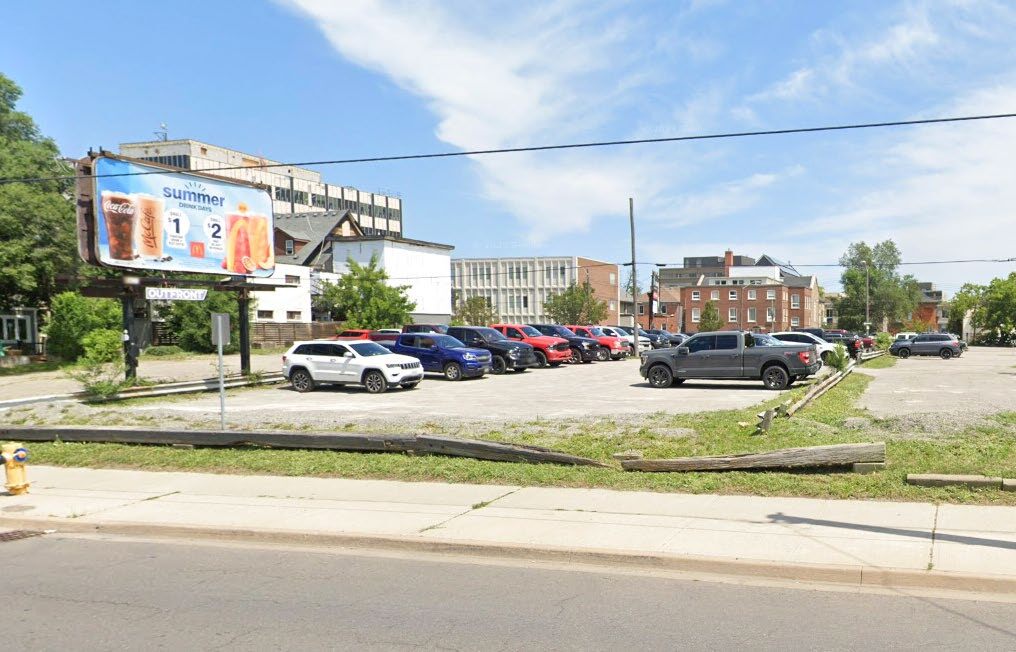 48 Ontario St, St Catharines, ON for sale Primary Photo- Image 1 of 8