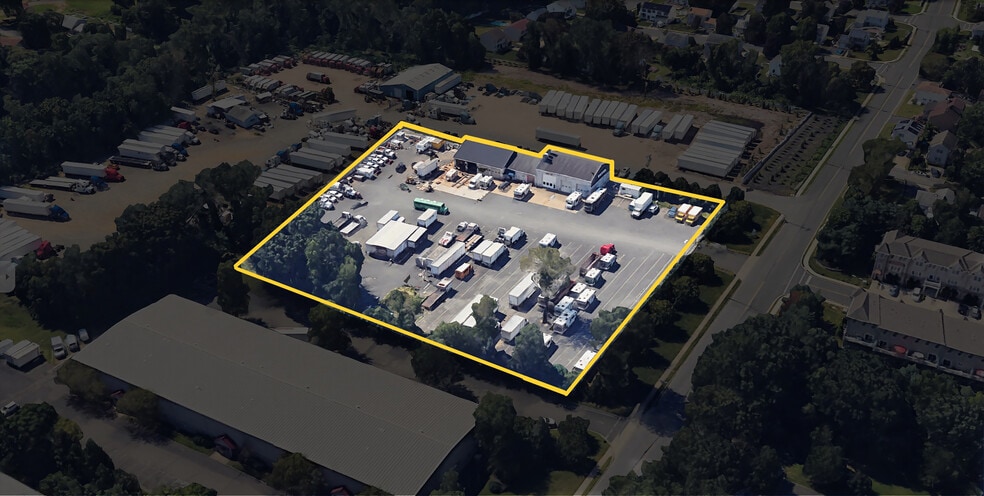 379 County Rd, Cliffwood, NJ for lease - Building Photo - Image 1 of 12