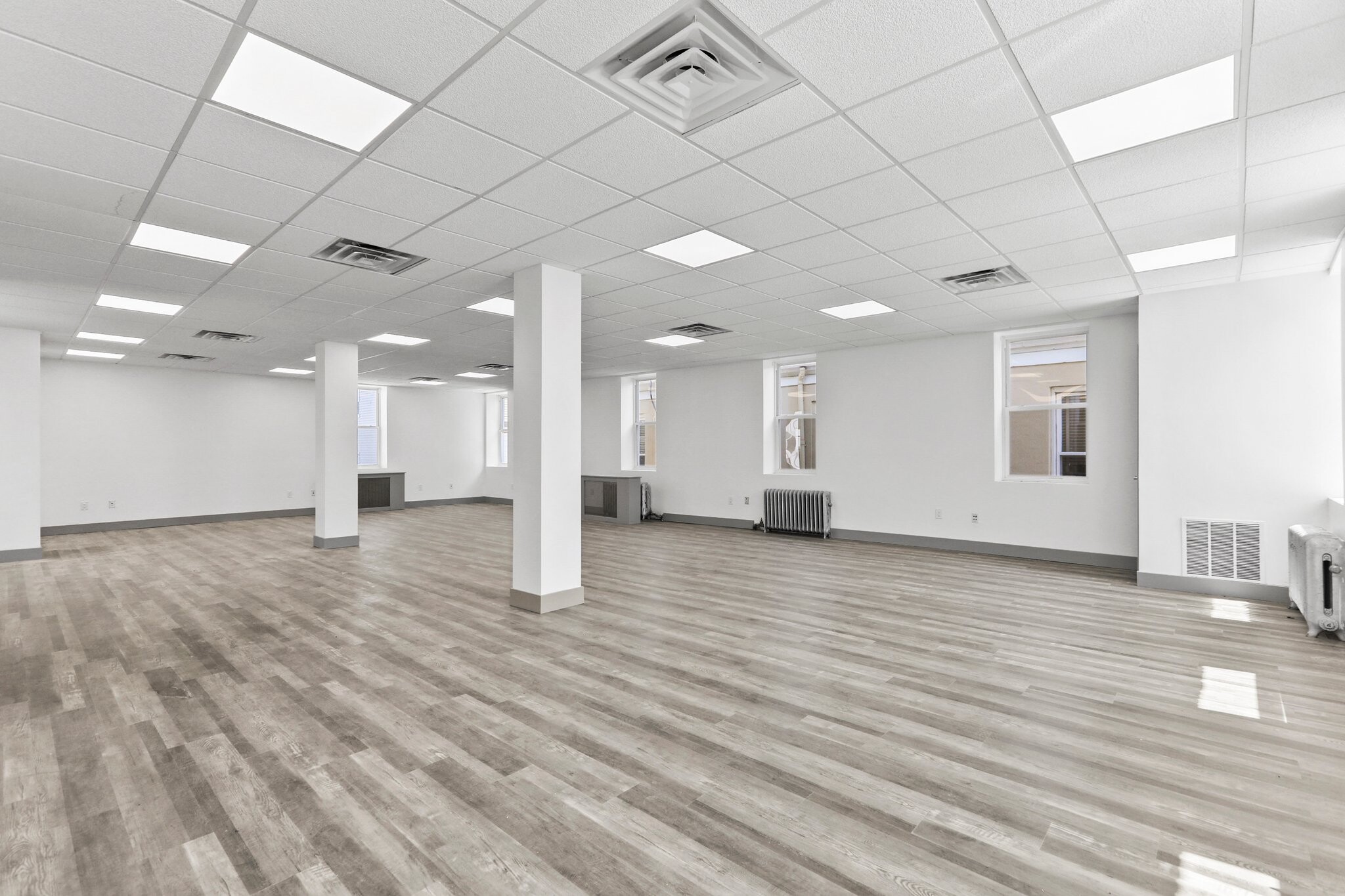 210 Augusta St, South Amboy, NJ for lease Building Photo- Image 1 of 20