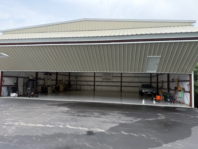 265 Fruit St, Mansfield, MA à vendre - Photo du bâtiment - Image 3 de 12