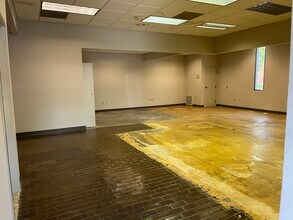 102 N Broad St, Winder, GA for lease Interior Photo- Image 1 of 3