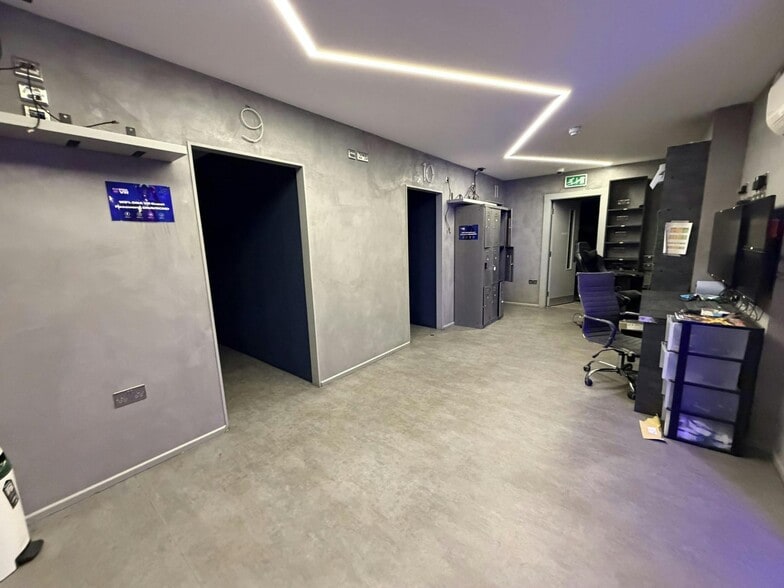 400-404 York Way, London for lease - Interior Photo - Image 2 of 8