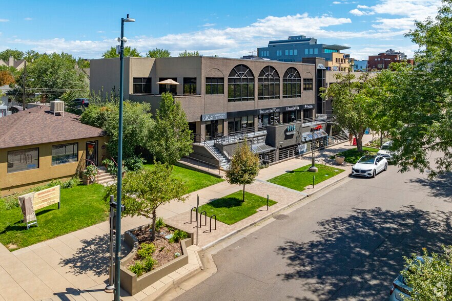 250 Steele St, Denver, CO à louer - Photo du bâtiment - Image 3 de 12