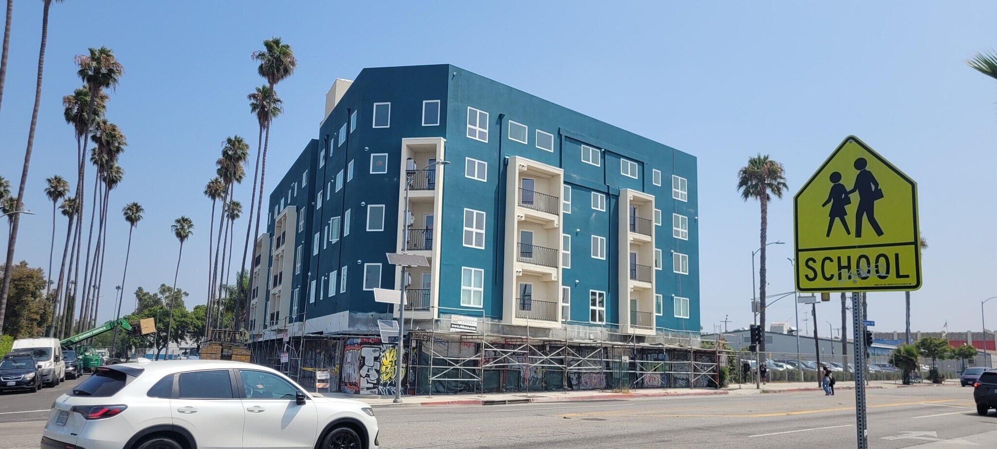 3827-3839 W Washington Blvd, Los Angeles, CA à louer Photo du bâtiment- Image 1 de 6