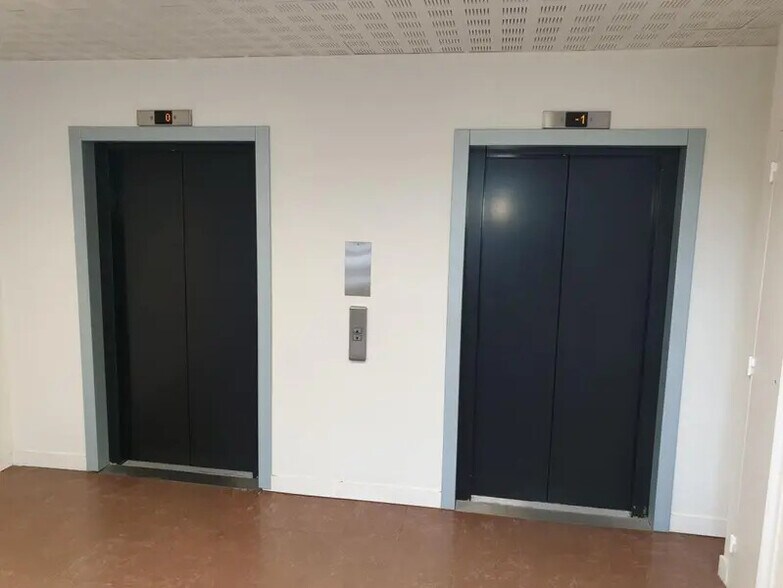Bureau dans Nantes à louer - Photo du bâtiment - Image 3 de 7