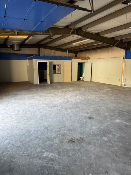 6850 Satchelford Rd, Columbia, SC à vendre - Photo du bâtiment - Image 2 de 3