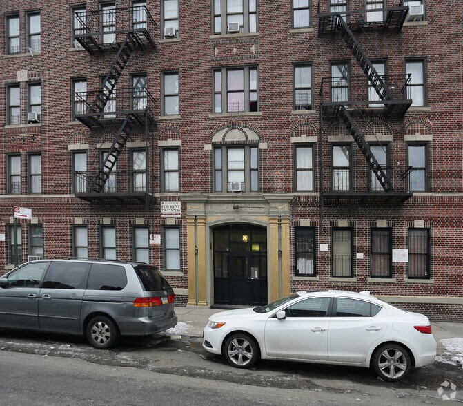 1075 Rutland Rd, Brooklyn, NY à louer - Photo du bâtiment - Image 3 de 5