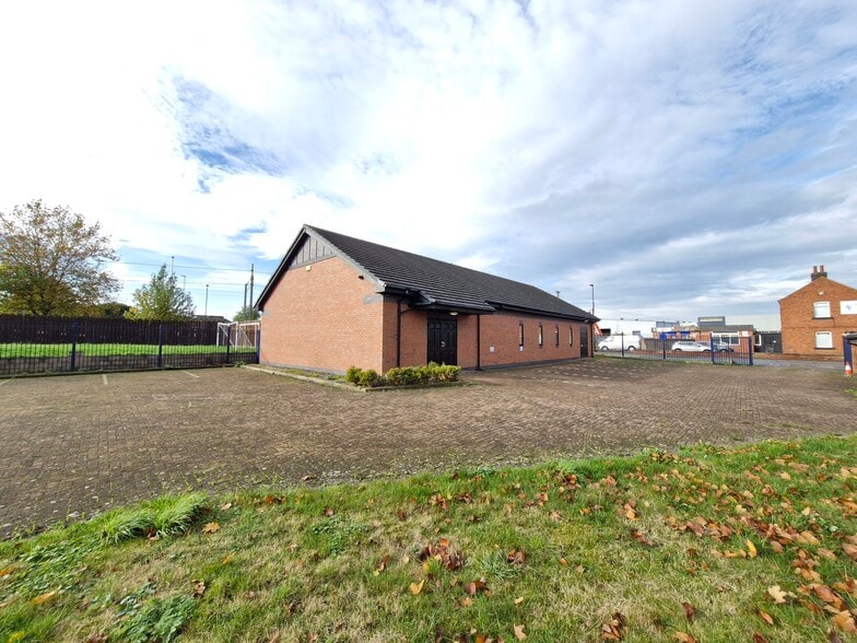 Church St, Doncaster for lease - Building Photo - Image 2 of 6