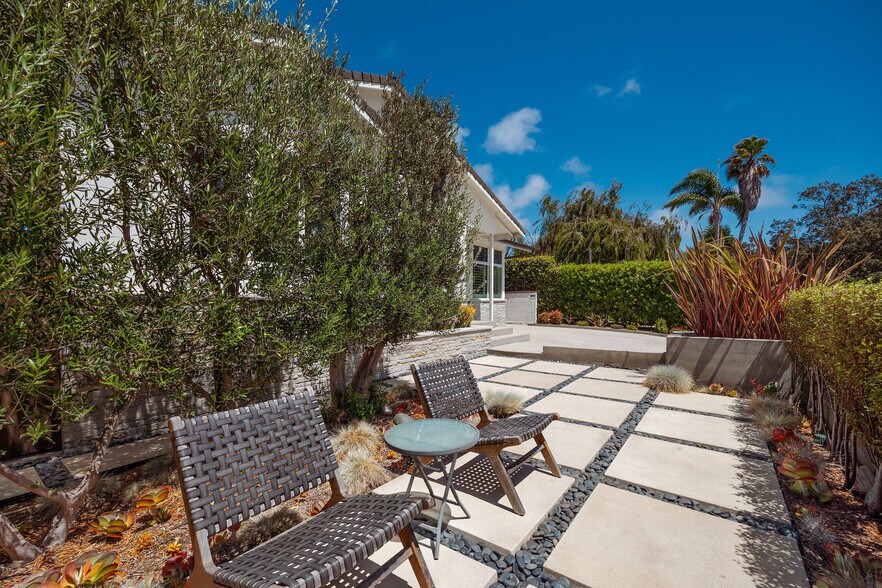 1817 Euclid St, Santa Monica, CA à vendre - Photo du bâtiment - Image 2 de 56