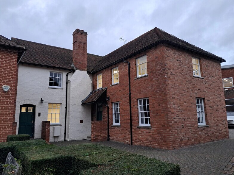 High St, Goring for lease - Building Photo - Image 3 of 5