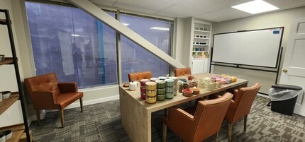 215 E Bay St, Charleston, SC for lease Interior Photo- Image 2 of 7